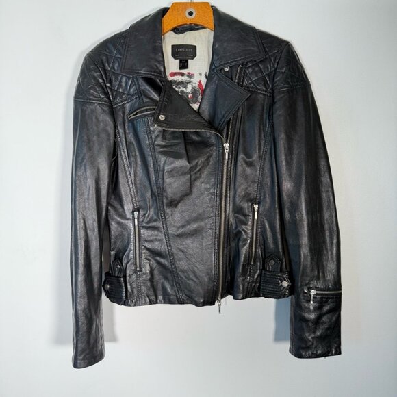 Danier Black Leather Motorcycle JacketZipper Accents Moto Alt S